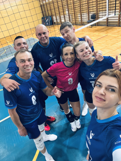 Drużyna CeDeKa Volley Świecie po meczu